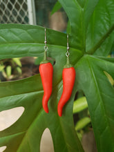 Load image into Gallery viewer, Chilli earrings