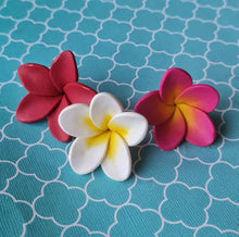 Load image into Gallery viewer, Frangipani Earrings